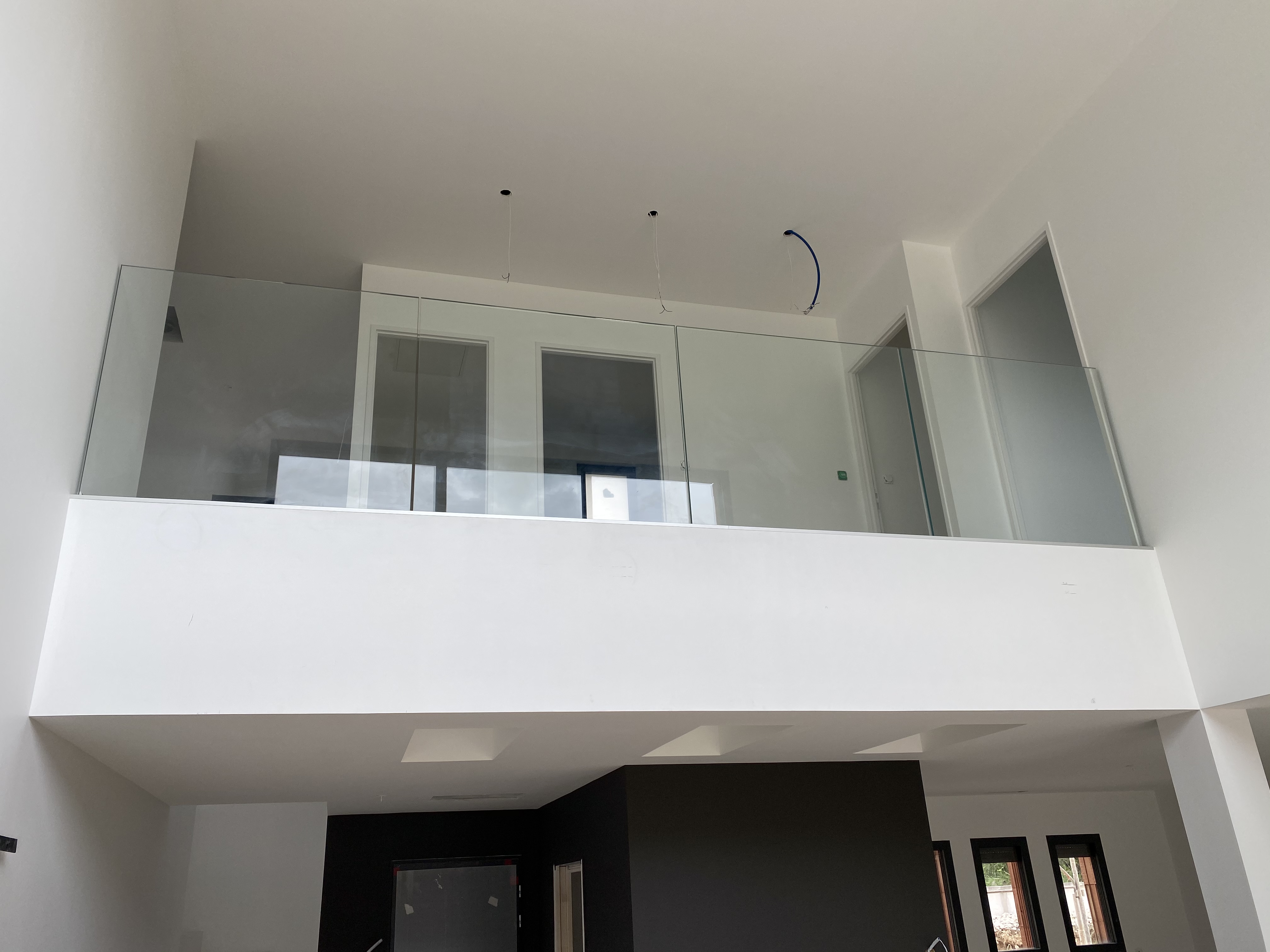 Transparence totale pour ce garde corps sur mezzanine