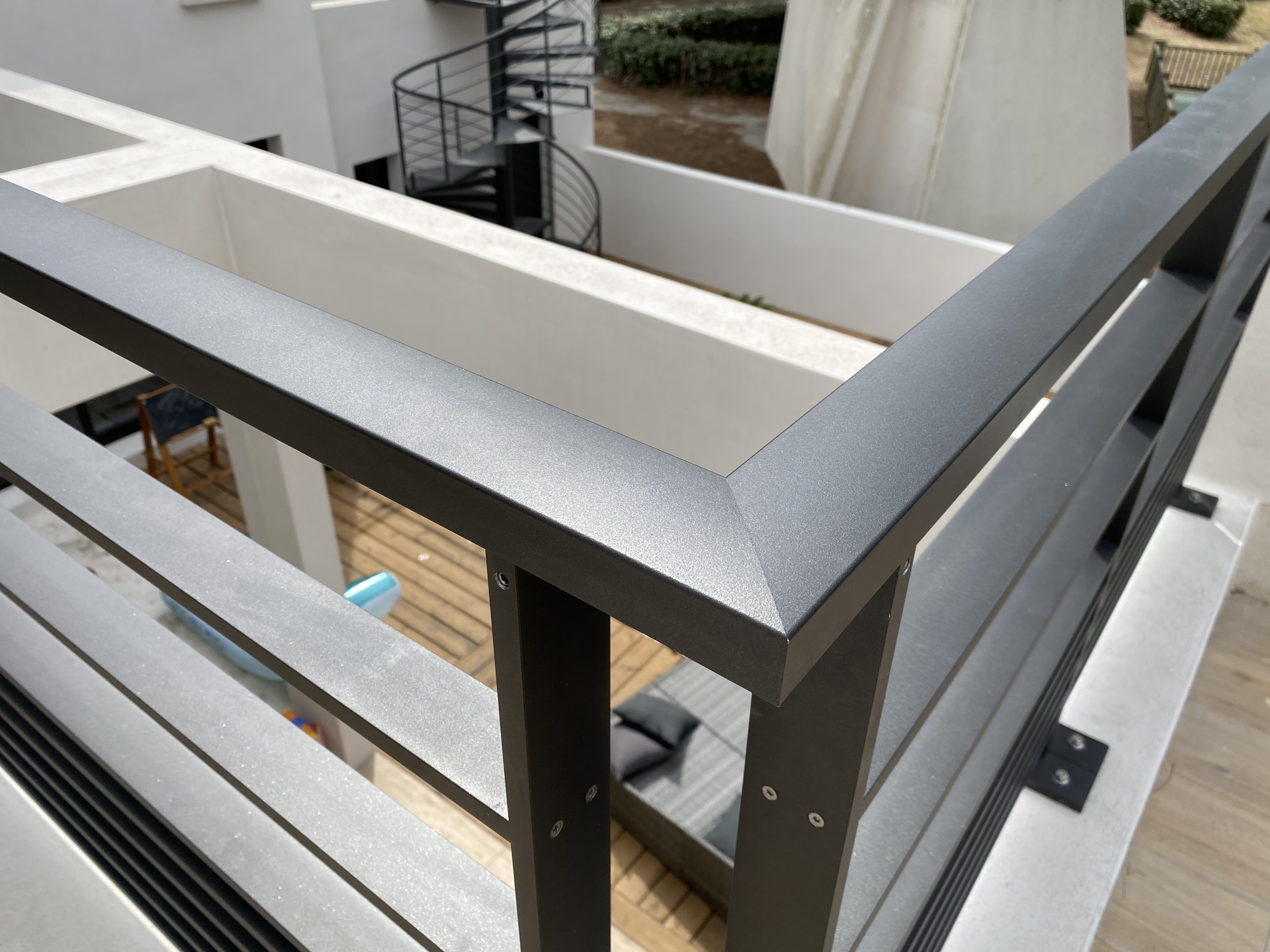 Garde corps gris anthracite