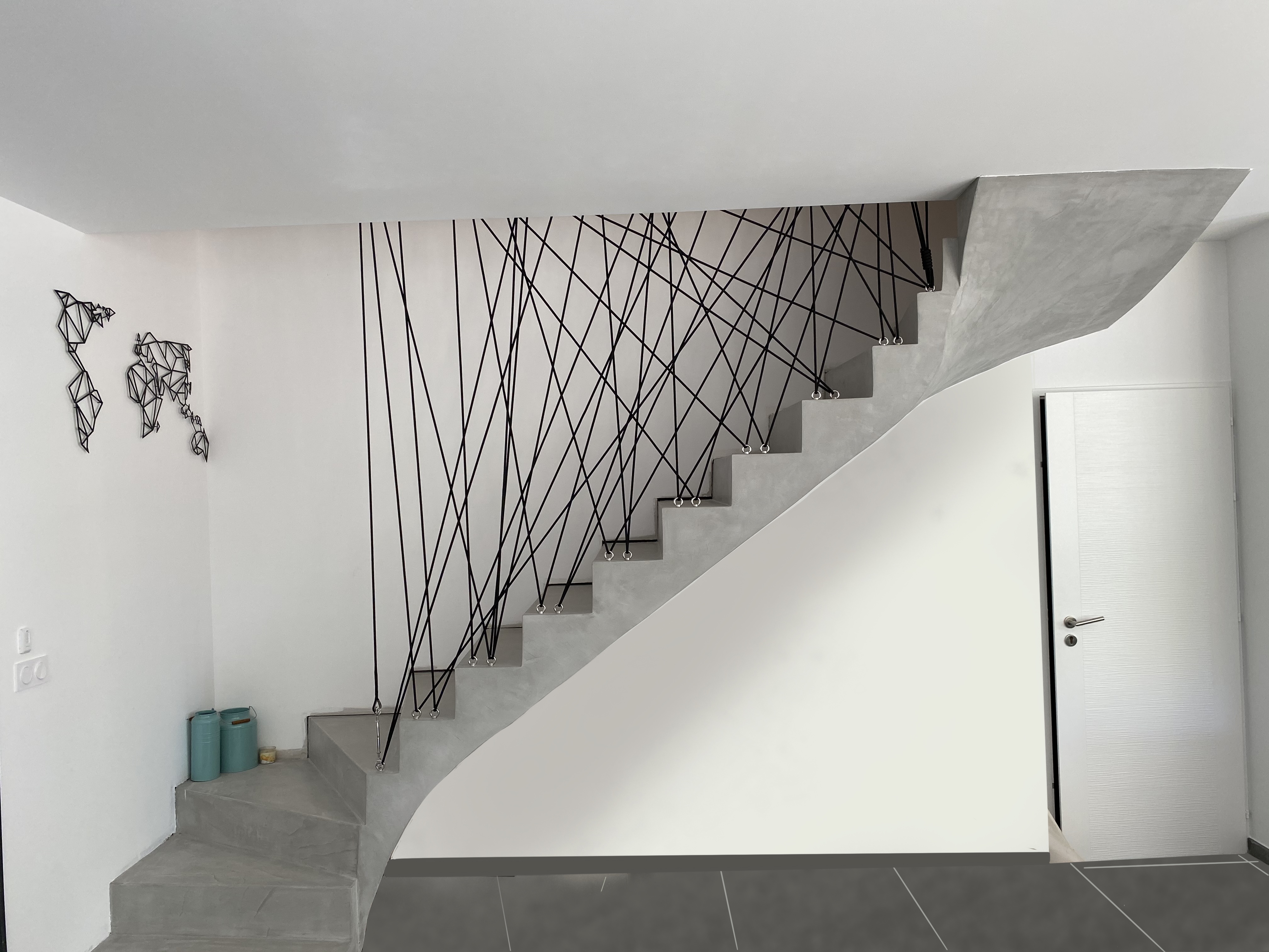 Protection d'un escalier en cordage